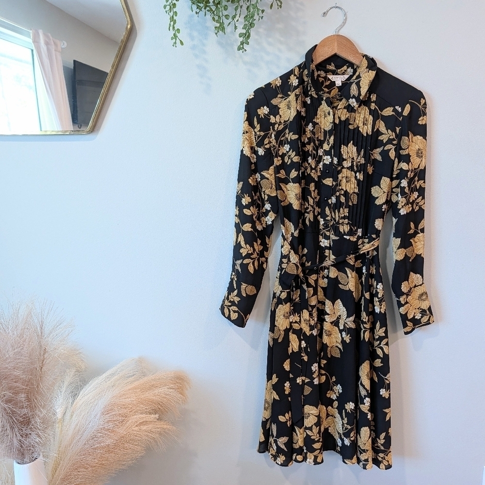 Nanette Lepore Elegant Black and Gold Floral Dress Sz 4